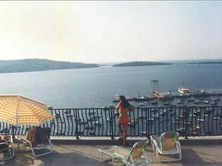 The Mediterranea & Hotel 4*