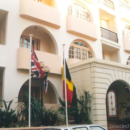 The Mediterranea & מלון 4*