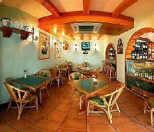 The Mediterranea & 4* סיינט פול ביי