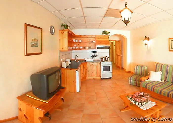 Hotel The Mediterranea &